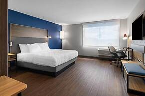 TRU by Hilton Perrysburg Toledo, OH