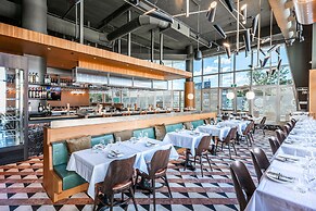 Hilton Garden Inn Montreal Midtown