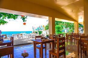 Mabuhay Thresher Dive Resort by Cocotel