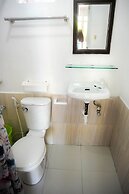 Mabuhay Thresher Dive Resort by Cocotel