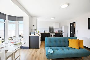 TYME Suites on Kingsway
