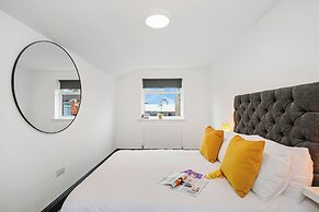 TYME Suites on Kingsway