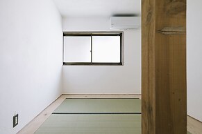 Atelier & Hostel Nagisa-Ura