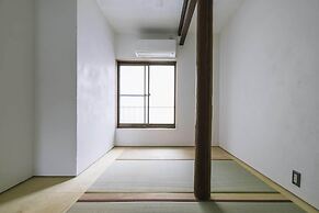 Atelier & Hostel Nagisa-Ura