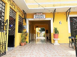 OYO Posada Espinosa, Mérida, Parque de Santa Ana