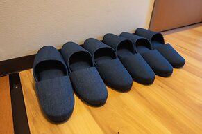 Yoyogi Apartment 2-401