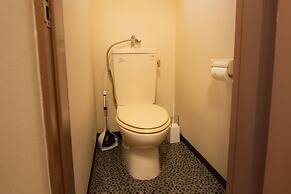 Yoyogi Apartment 2-401