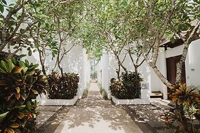 Splash Beach Villa Resort