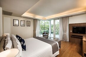 Splash Beach Villa Resort