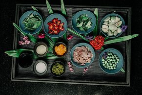 Splash Beach Villa Resort