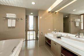 Splash Beach Villa Resort