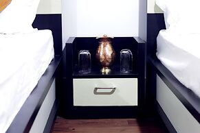 The Majestic Bed & Breakfast