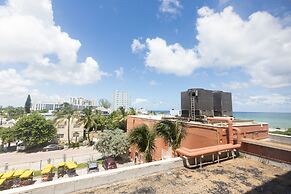 487 Partial Ocean View Hollywood