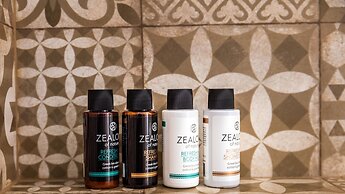 White Rock Milos Suites