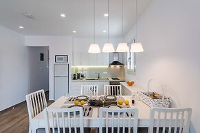 White Rock Milos Suites