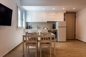 White Rock Milos Suites