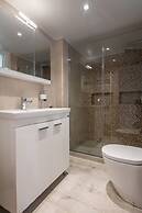 White Rock Milos Suites