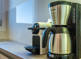 White Rock Milos Suites