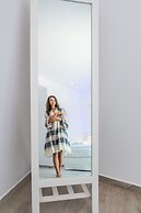 White Rock Milos Suites