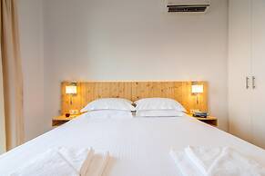 White Rock Milos Suites