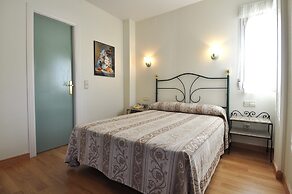 Hotel Apartamentos Aralso Sotillo