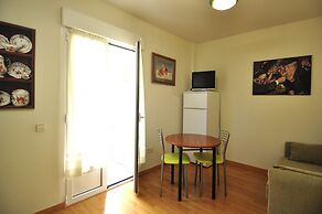 Hotel Apartamentos Aralso Sotillo