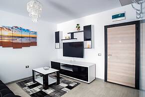 Apartament Black&White