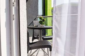 Apartament Black&White