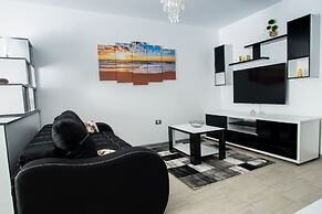 Apartament Black&White