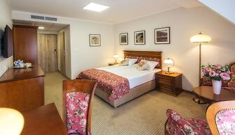 Hotel Paryski Art & Business