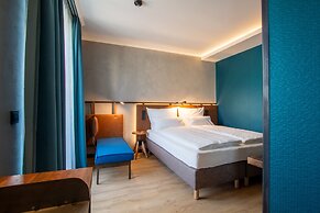 Unsölds Factory Hotel