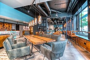 Unsölds Factory Hotel