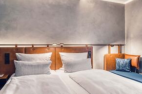 Unsölds Factory Hotel