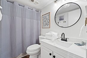 Pinnacle Port by Panhandle Getaways