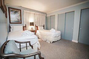 Pinnacle Port by Panhandle Getaways