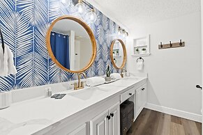 Pinnacle Port by Panhandle Getaways