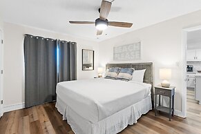 Pinnacle Port by Panhandle Getaways