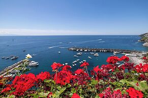 Apartments Amalfi Design Sea View