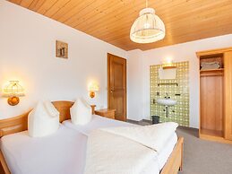 Chalet With Panoramic Terrace in Zell am Ziller