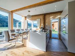 Premium Chalet With Whirlpool