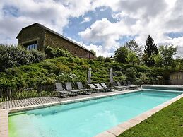Lovely Farmhouse With Private Pool in Terrou