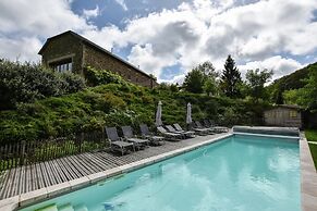 Lovely Farmhouse With Private Pool in Terrou