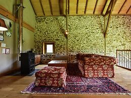 Lovely Farmhouse With Private Pool in Terrou