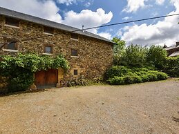 Lovely Farmhouse With Private Pool in Terrou