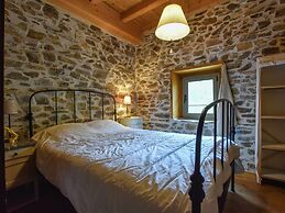 Lovely Farmhouse With Private Pool in Terrou