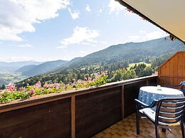 Spacious Apartment in Afritz am See near Ski Area