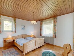 Spacious Apartment in Afritz am See near Ski Area