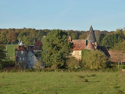 Beautiful Farmhouse in Braize With Private Garden