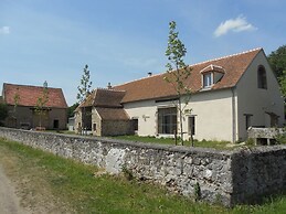 Beautiful Farmhouse in Braize With Private Garden