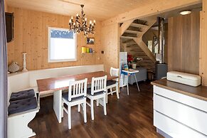 Lovely Chalet With Sauna